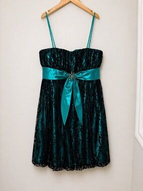 Y2K Bubble Hem Dress